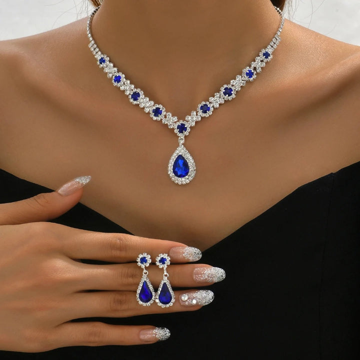 Kaylee™ | Emerald Crystal Necklace & Earring Set