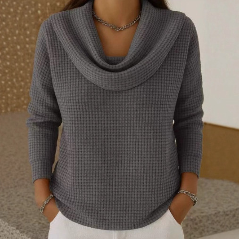 Amber | Warm Sweater