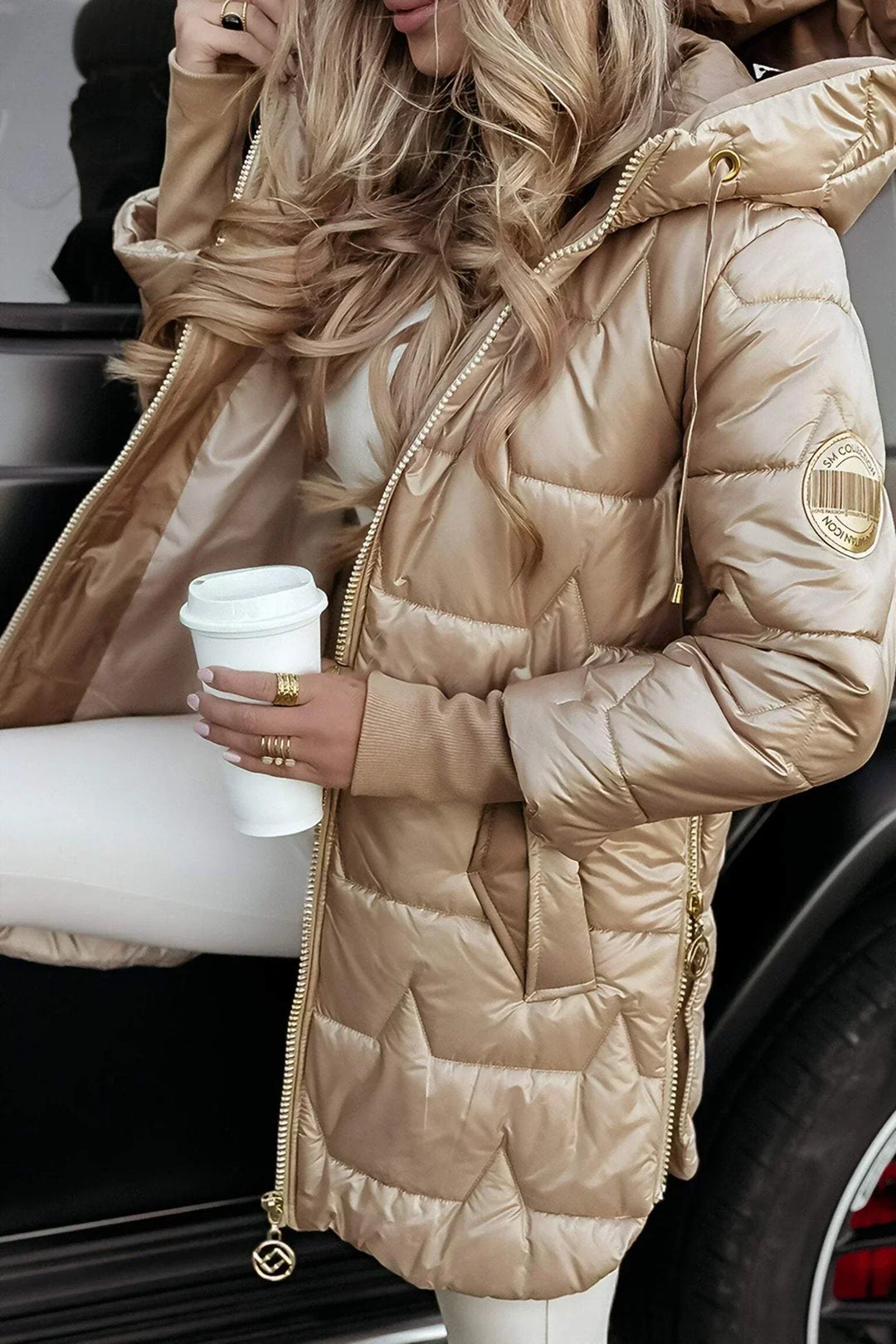 Lina | Long, warm quilted jacket with a spacious hood