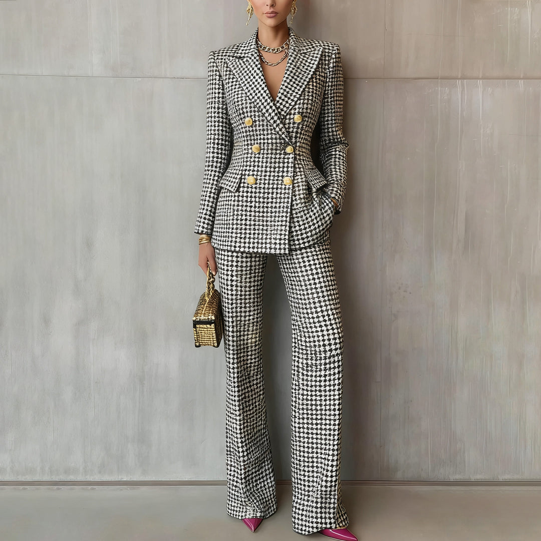 LIV™ LUXE SUIT